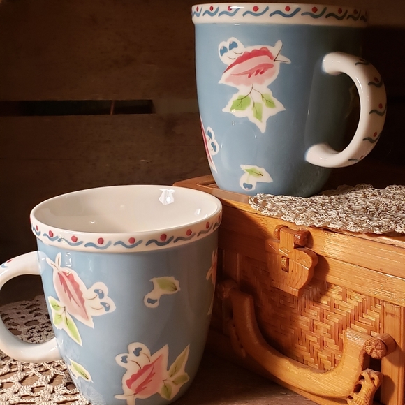 Starbucks | 2004 Abbey Mugs